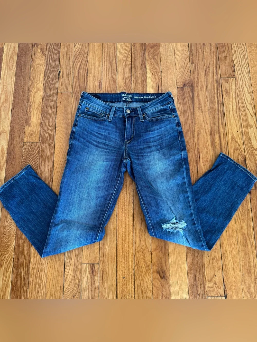 Levi Strauss Women Signature Mid Rise Slim Cuffed Jeans Size 27